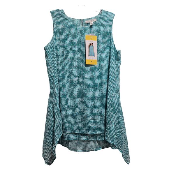 Fever Tops - NWT Fever Blouse Top SIZE Small green New